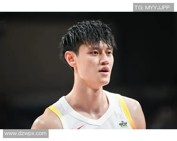 曾凡博腰椎横突骨折回京就医专家会诊助力恢复之路